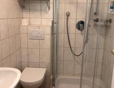 Deluxe Double Room with Shower
