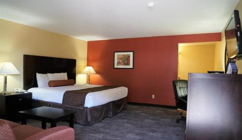 Deluxe King Room with Sofa