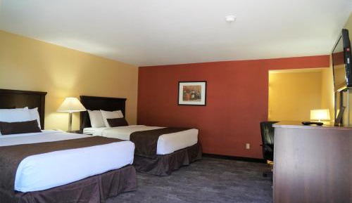 Standard - Two queen beds