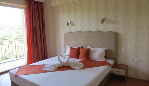 Twin Room with Balcony