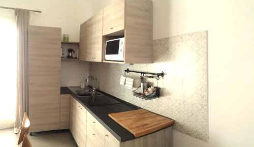 Luxury Three-Bedroom Apartment with Sea View