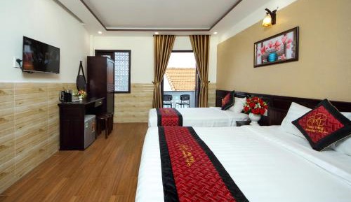 Triple Room with Balcony