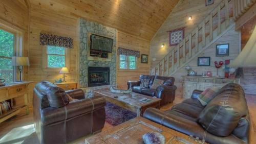 Three-Bedroom Holiday Home 