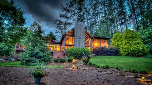 Five-Bedroom Holiday Home
