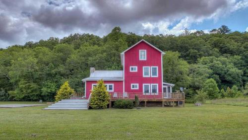 Two-Bedroom Holiday Home