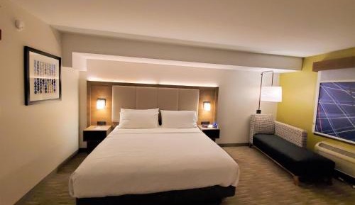 King Room - Non-Smoking