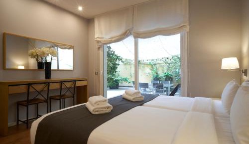 Premier Two-Bedroom Apartment