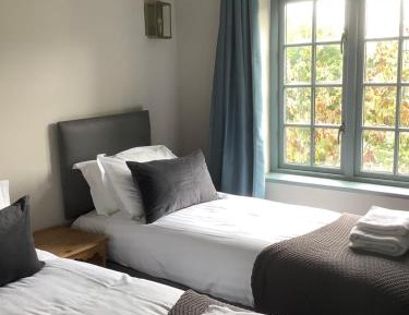 Deluxe Family Suite