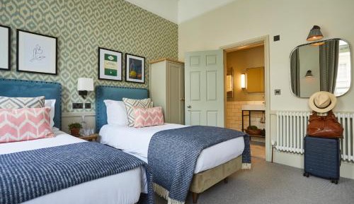 Superior Twin Room