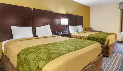 Queen Room with Two Queen Beds - Non-Smoking