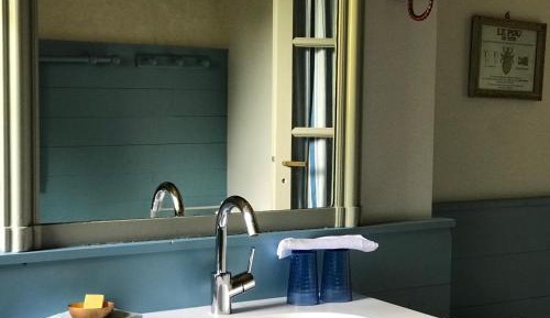Twin Room with Bath