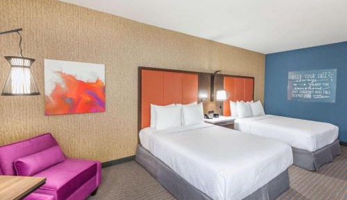 Queen Room with Two Queen Beds - Non-Smoking