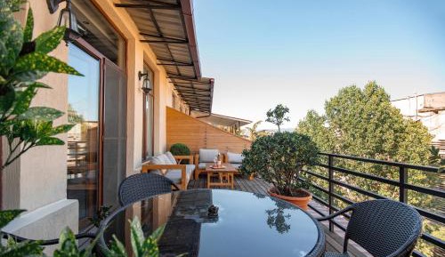 Apartment with Terrace 1