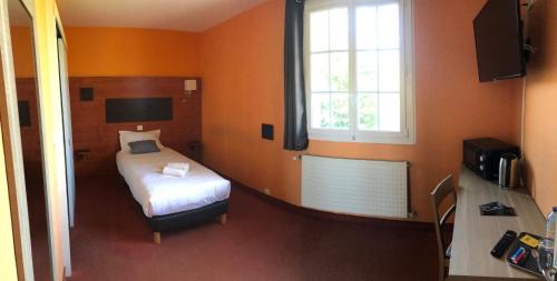 Small Single Room