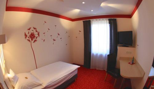 Comfort Single Room