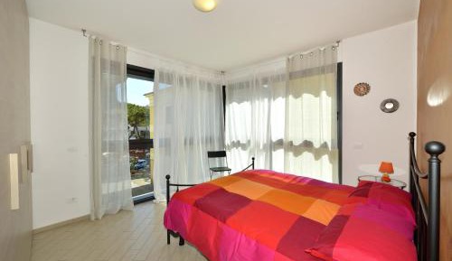 Apartment with Balcony 6
