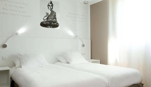 Standard Family Suite