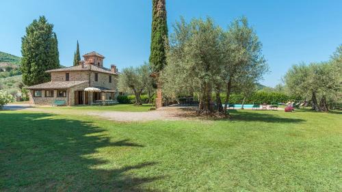 Seven-Bedroom Villa