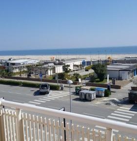Studio with Sea View