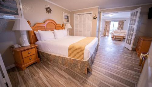 Deluxe Suite