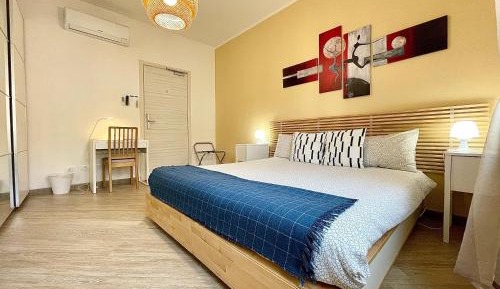 Double or Twin Room with External Private Bathroom
