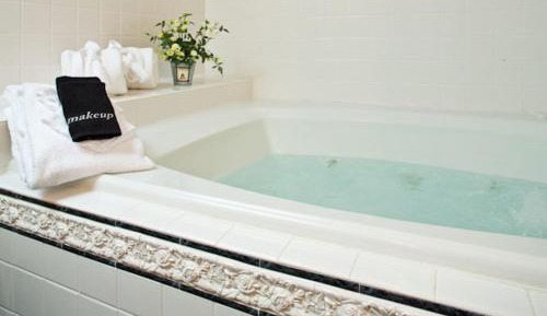 Double Room with Spa Bath