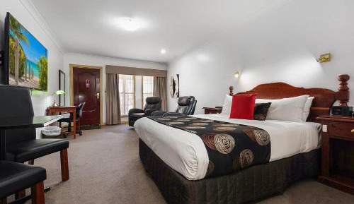 Queen Suite