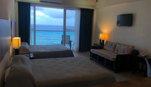 Studio with Sea View