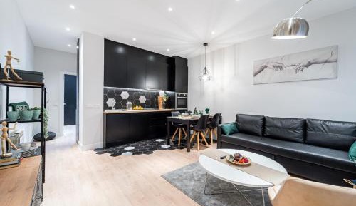 One-Bedroom Apartment