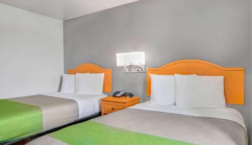 Quadruple Room - Non-Smoking