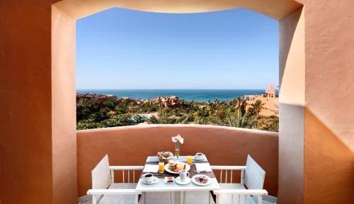  Deluxe Room with Front Sea View 