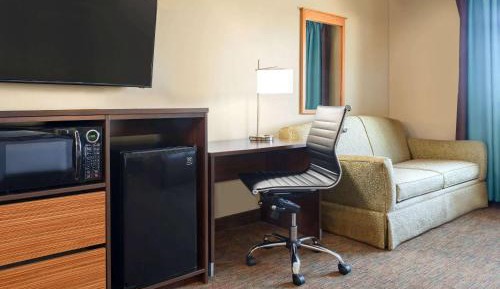 Studio Suite with Two Queen Beds - Non-Smoking
