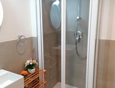 Standard Double Room with Shared Bathroom