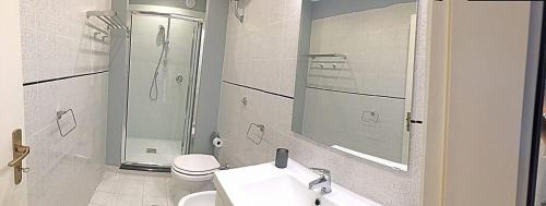 One-Bedroom Apartment - Annex