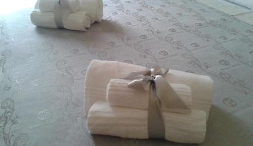 Double or Twin Room with Private Bathroom