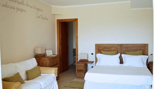 Junior Suite with Garden View