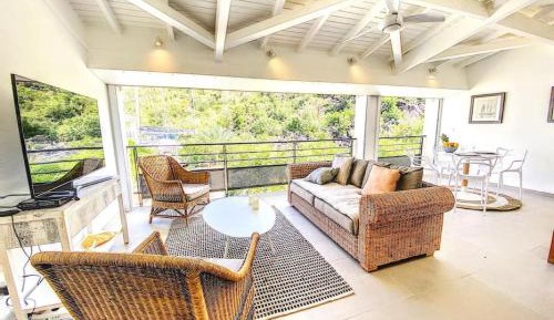 Apartment with Terrace