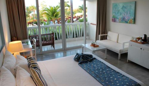 Azul Twin or Double Room with Pool View