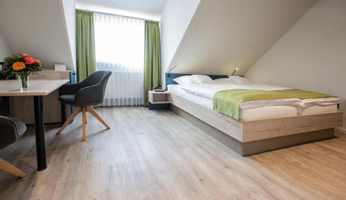 Deluxe Single Room