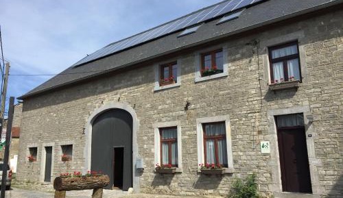 Eight-Bedroom Holiday Home