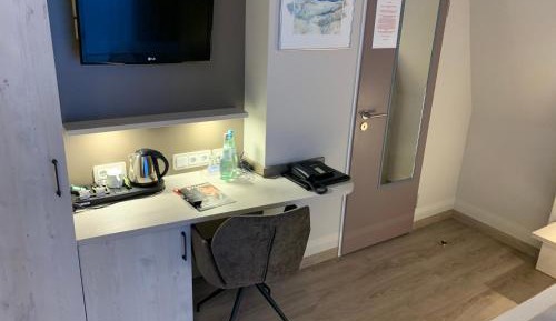 Comfort Single Room