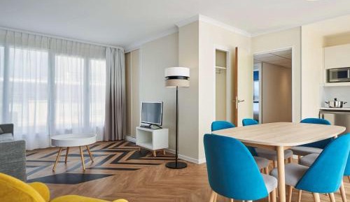 Studio (3 Adults)