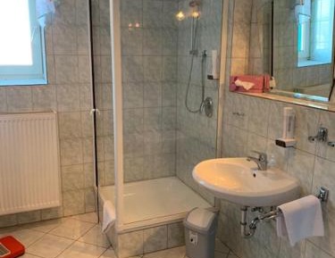 Single Room with Shower