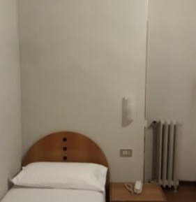 Standard Single Room with Shared Bathroom