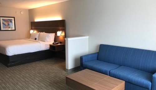 Standard King Room