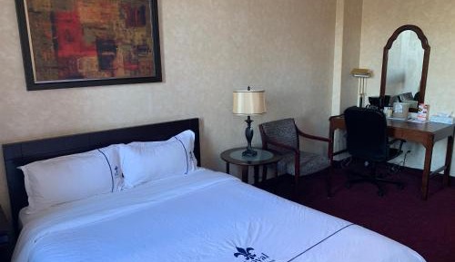 Queen Room
