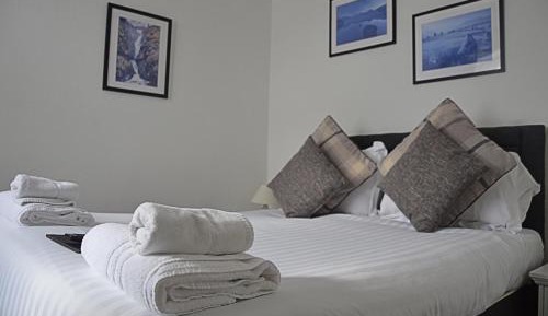 Deluxe King Room