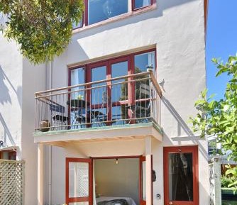 Apartment - Split Level