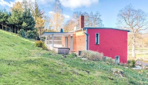 One-Bedroom Holiday Home