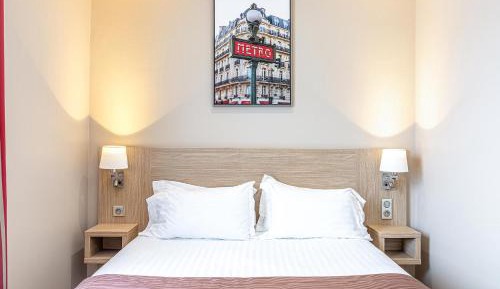 Classic Room with City View